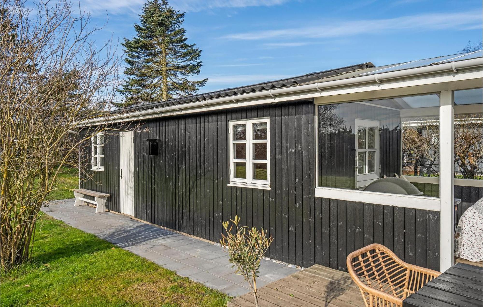 Lovely Home In Otterup With Kitchen エクステリア 写真
