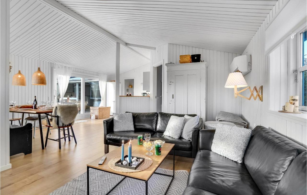 Lovely Home In Otterup With Kitchen エクステリア 写真