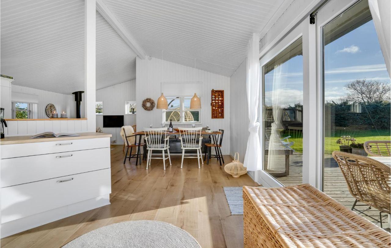 Lovely Home In Otterup With Kitchen エクステリア 写真